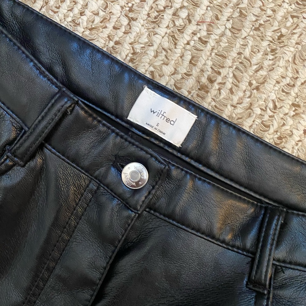 WILFRED Melina Vegan Leather Pants Regular Length